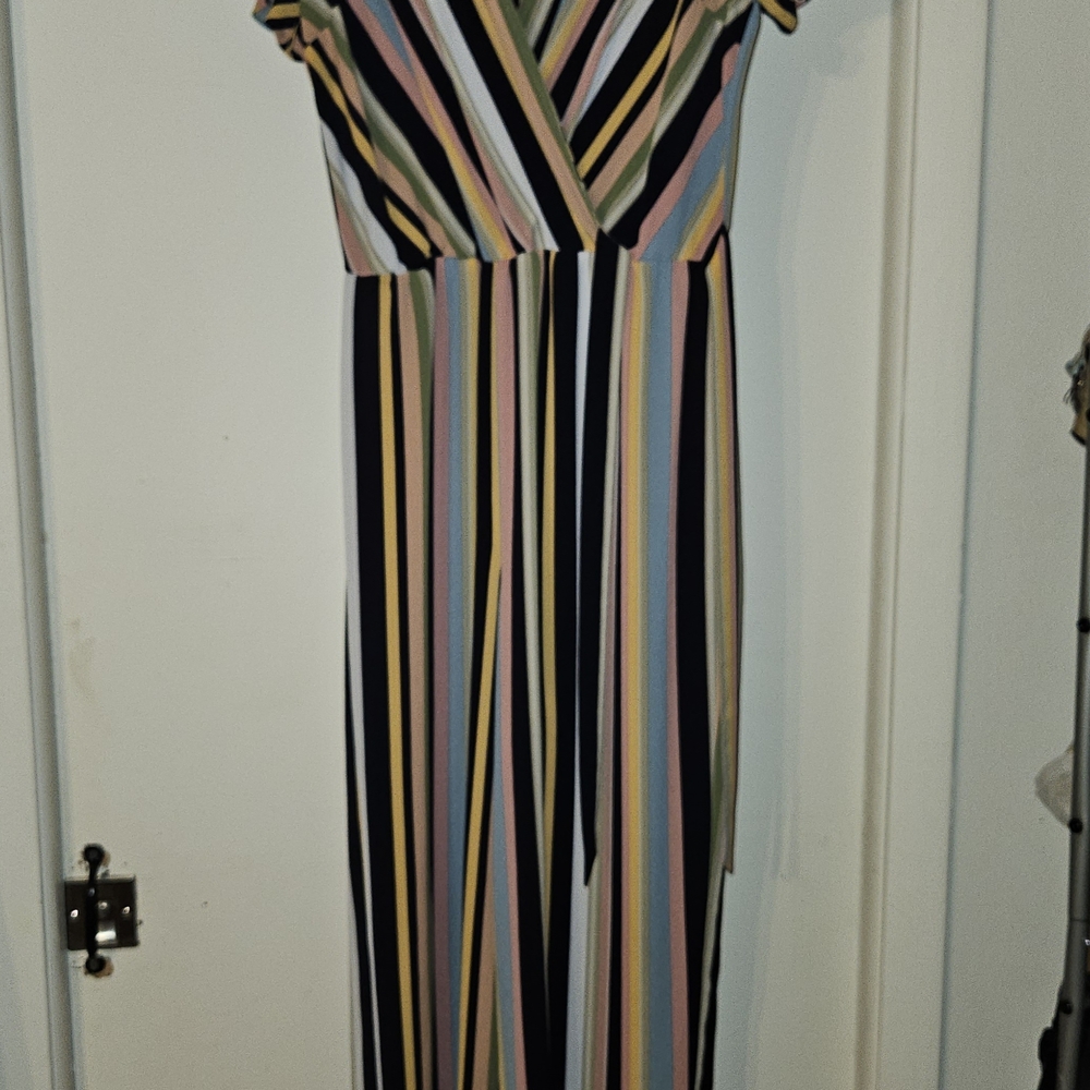 Apt. 9 Multicolor Striped Garment